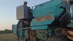 КОМБАЙН НИВА. ЗАМЕНА КОРОМЫСЛА (ЖАТКА)