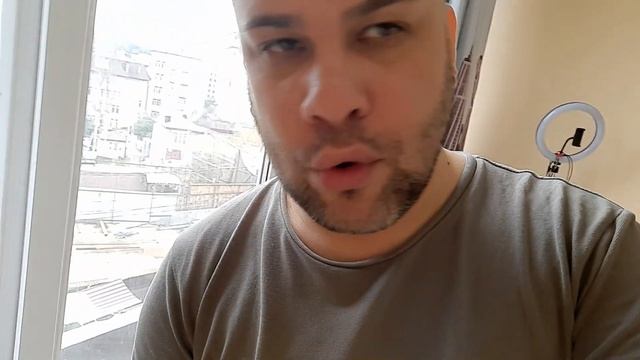 Ставлю Уколы и Мукбаню Ухой? смотреть онлайн