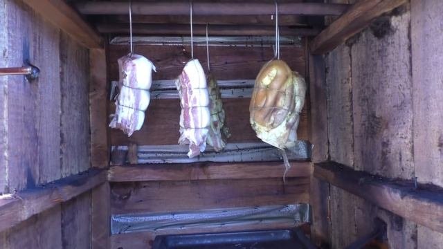 Полугорячее копчение
