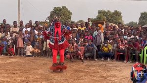 The crazy rhythm of Zaouli, incredible speed ... Kweni art