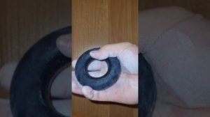 Эспандер Резрусс чёрный 50 кг на 40 повторений.(новый)