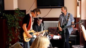 Twangman Style live - Rock this town