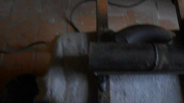 Прихватка стальных отводов перед сваркой.mp4 смотреть онлайн