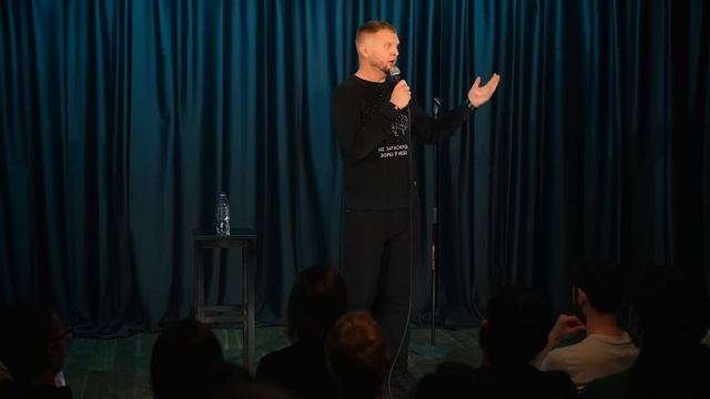 Максім Канавал – North Atlantic Тэрытарыяльная Абарона / Беларускі стэндап смотреть онлайн