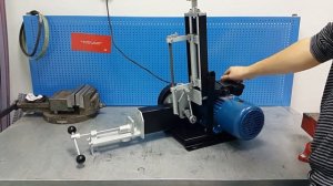 Электромеханическая ножовка