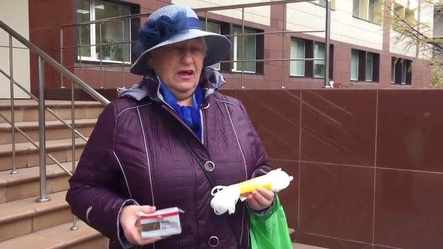 Веревку и мыло подарили новосибирские пенсионеры министру соцразвития региона смотреть онлайн