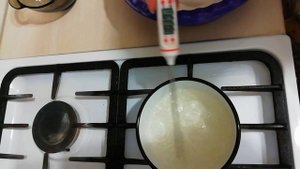Белковый заварной крем. Украшаю куличи глазурью.