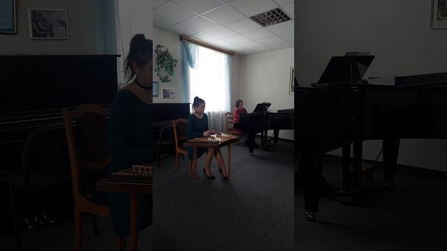 "Вступление, тема и вариации на тему Пачини" Ш. Данкля смотреть онлайн