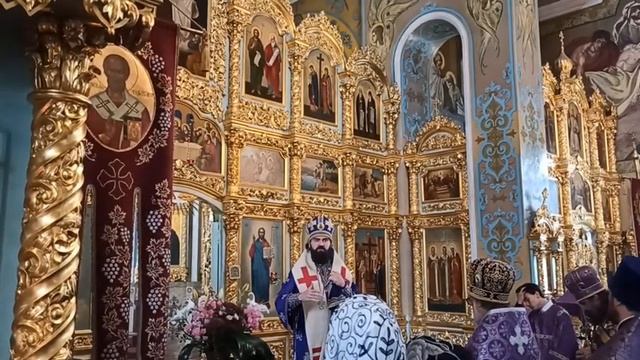 Крестовоздвижение, Архиепископ Феофилакт и орден Преподобного Сергия Радонежского.