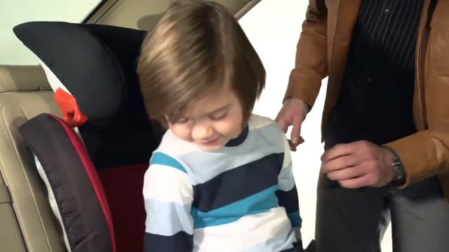 Как установить детское автокресло Britax Roemer KIDFIX SL смотреть онлайн