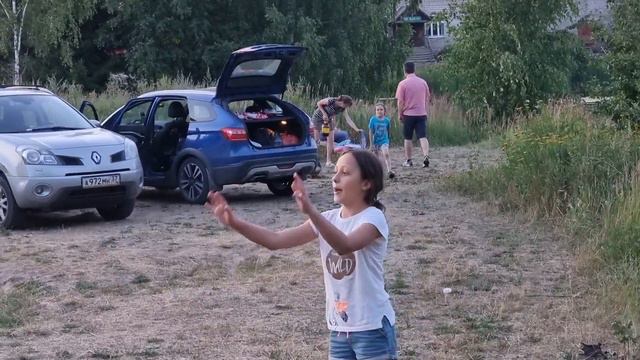 поездка куда-то на границу Гаврилов Посадского района и какой-то там области. смотреть онлайн