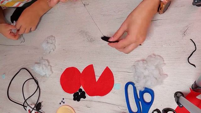 Поробки в школу. Жук сонечко з фетру | Іграшка своїми руками | DIY