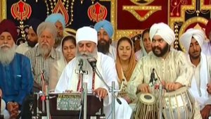 Bhai Chamanjit Singh Ji Lal - Lakh Khushiaa Paatshahiaa - Santa Ke Kaaraj Aap Khaloya