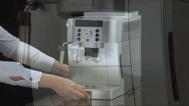 Magnifica S | How to clean the inside of your coffee machine смотреть онлайн