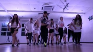 Luckystar Low Presents   Seve (Tez Cadey ) - Dance Tutorial