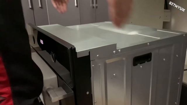Монтаж духового шкафа / Монтаж духової шафи / Монтаждау шкафының / Installation of the oven