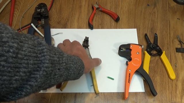 Как зачистить провода