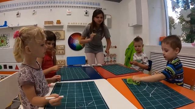 Прямая трансляция из Бэби-клуба. Занятие с группой детей 4,5 - 5,5 лет. После карантина смотреть онлайн