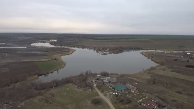 Xiaomi mi drone 4k полет над станицей Новолабинская Усть-лабинского района Краснодарского края смотреть онлайн