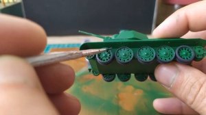 Модель танка Т-34 к 9 Мая. Сборка и покраска аэрографом + простой везеринг.