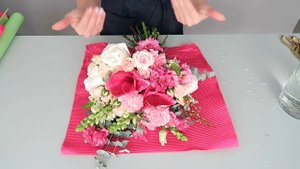 Новый вид бумаги для упаковки букета // Способы упаковки