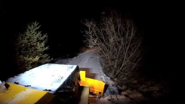 ТРАКТОР  КИРОВЕЦ. К 700 А. ДОПОЛНИТЕЛЬНЫЙ СВЕТ