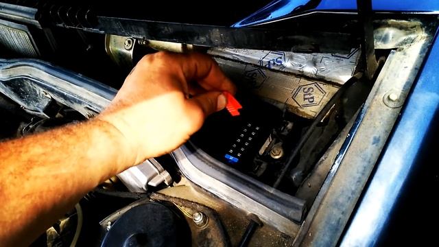 Перестала работать магнитола и прикуриватель.Как заменить предохранитель на ВАЗ 2115