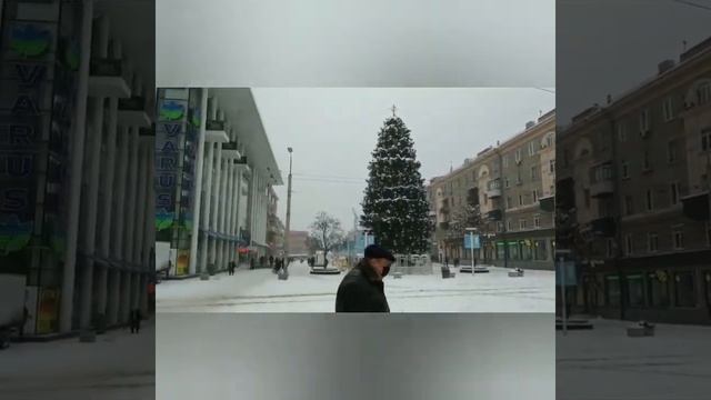 В ДНЕПРЕ КОЛАБС ! ВЫПАЛО МНОГО СНЕГА , ЗИМНЯЯ СКАЗКА смотреть онлайн