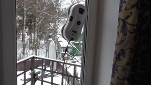 РОБОТ ОКНОМОЙ. Оказалось очень удобная штука.