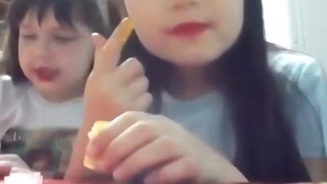 Макияж красками,Это было что-то смотреть онлайн