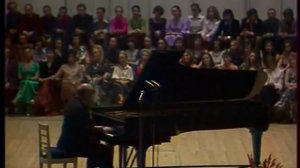 Sviatoslav Richter plays Debussy L'isle joyeuse - video 1976