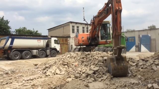 Демонтаж здания, уборка строительного мусора с последующей утилизацией | "Демонтажбуддор" смотреть онлайн