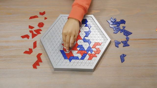 Game Night: Blokus TRIGON! смотреть онлайн