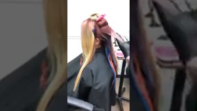 Matrix SoColor Cult With Amanda Epstein смотреть онлайн