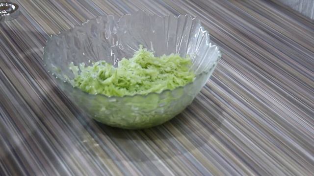 Простая и быстрая закуска из редьки. Салат из редьки.
