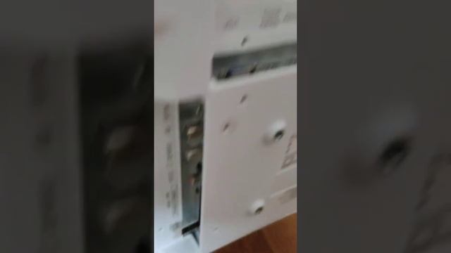 Прошивка телевизора YUNO BBK smart TV смотреть онлайн