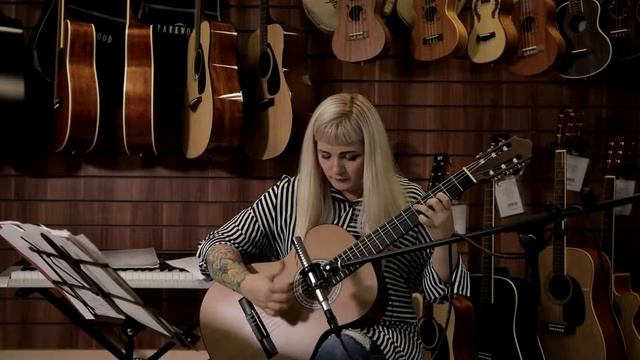 Видео обзор классической гитары Strunal cremona 4771O смотреть онлайн