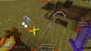 Сделал проход в ноги анархистам HollyWorld и кинул на прогиб....... ПВП НАРЕЗКА HollyWorld  pvp