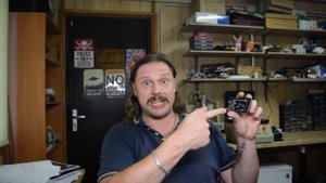 Я купил Arduino. GCBasic все? / О кроссплатформенности простыми словами с примерами.