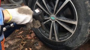 Гайковерт Licota PAW 04055C  в работе