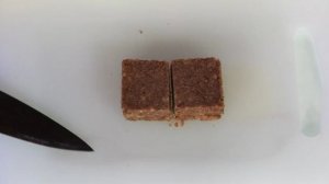 Канапе с сельдью и красным луком