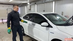 Удаление битума с кузова автомобиля