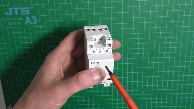 Принцип работы модульного контактора