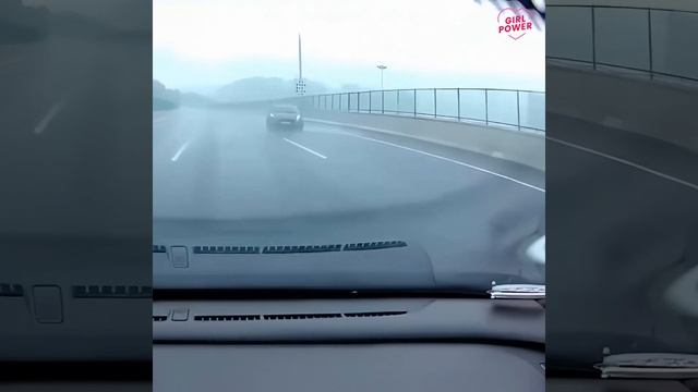 Крепкая машина.