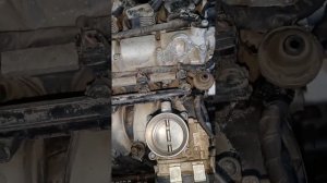 Skoda Octavia 1.6 CWVA ?видео отчёт по замене ГРМ и помпы и так кое что ещё.