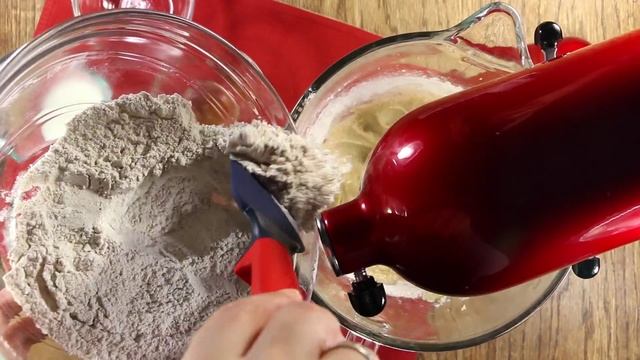 Starkrimson Pear Upside Down Cake смотреть онлайн