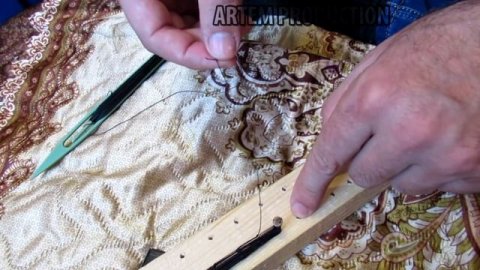 Маленькая хитрость как правильно подвязать нить при вязке сети