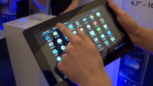 Первый взгляд на Asus PadFone 2 от Droider смотреть онлайн