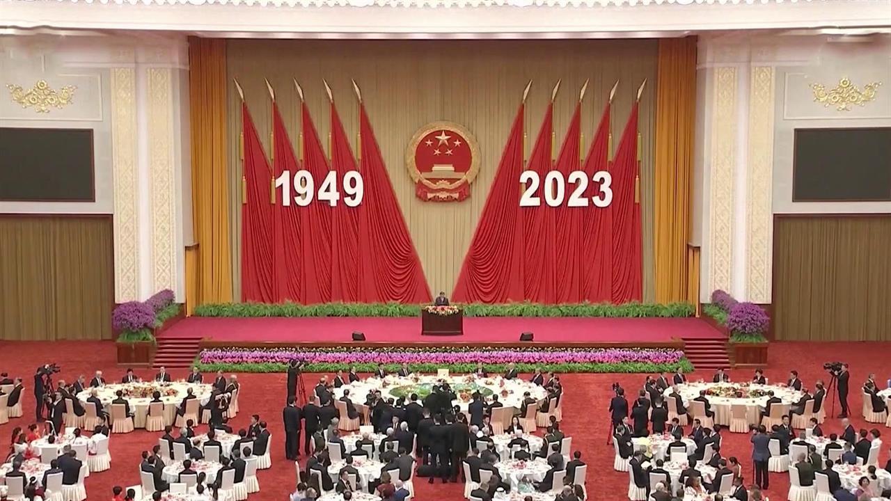 В Китае с размахом отмечают национальный праздник