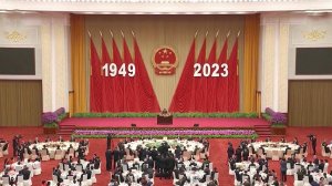 В Китае с размахом отмечают национальный праздник